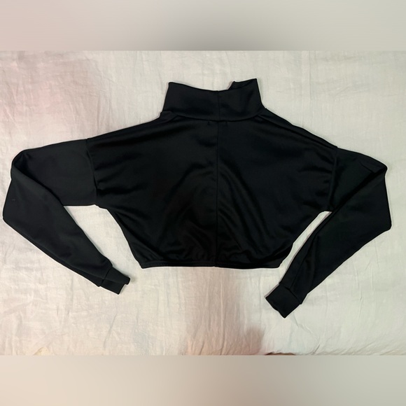 PrettyLittleThing Black Zip Front Cropped Sweatshirt XS - Picture 7 of 8